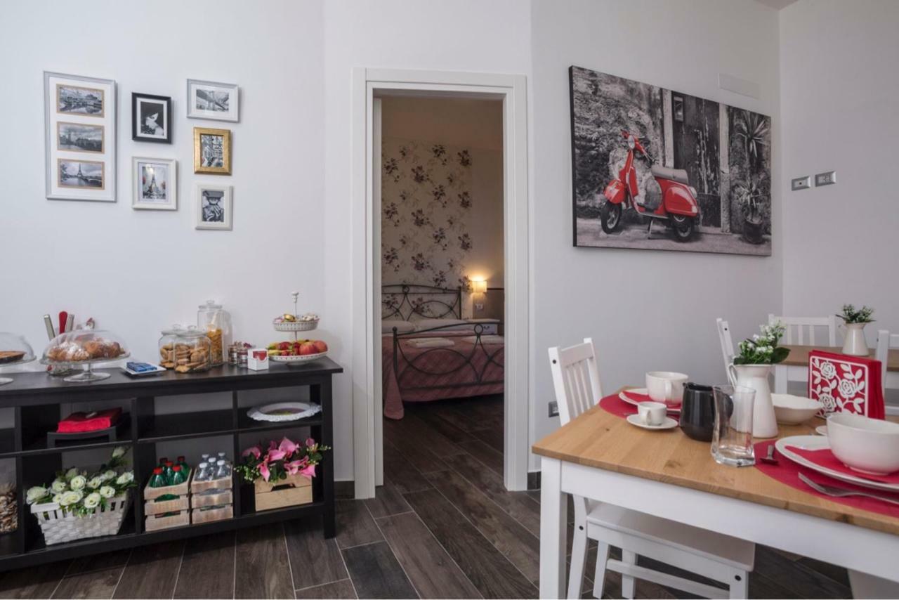 B&B Civico 41 ซาแลร์โน ภายนอก รูปภาพ